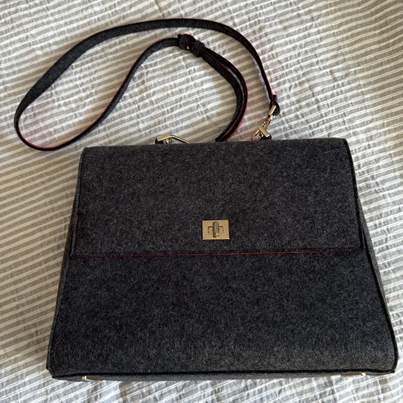 Hugo Boss Runway Kelly Style Bag - Picture 11 of 14